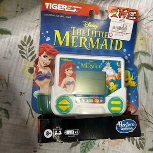 Disney The Little Mermaid Handheld LCD Video Game by Tiger Electronics